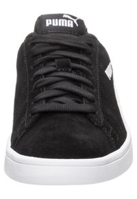Puma SMASH JR UNISEX - Baskets basses - black/white