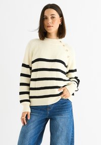 Unselected, cream