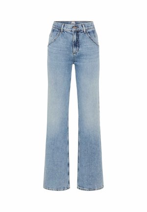 Hellblaue High-Waist-Jeans aus Denim mit Fronttaschen, Knopfverschluss und weitem Bein auf weißem Hintergrund.
