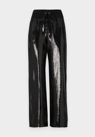 Svarta paljettbyxor med vida ben och elastisk midja med dragsko. Tyget har en reflekterande, glansig textur.