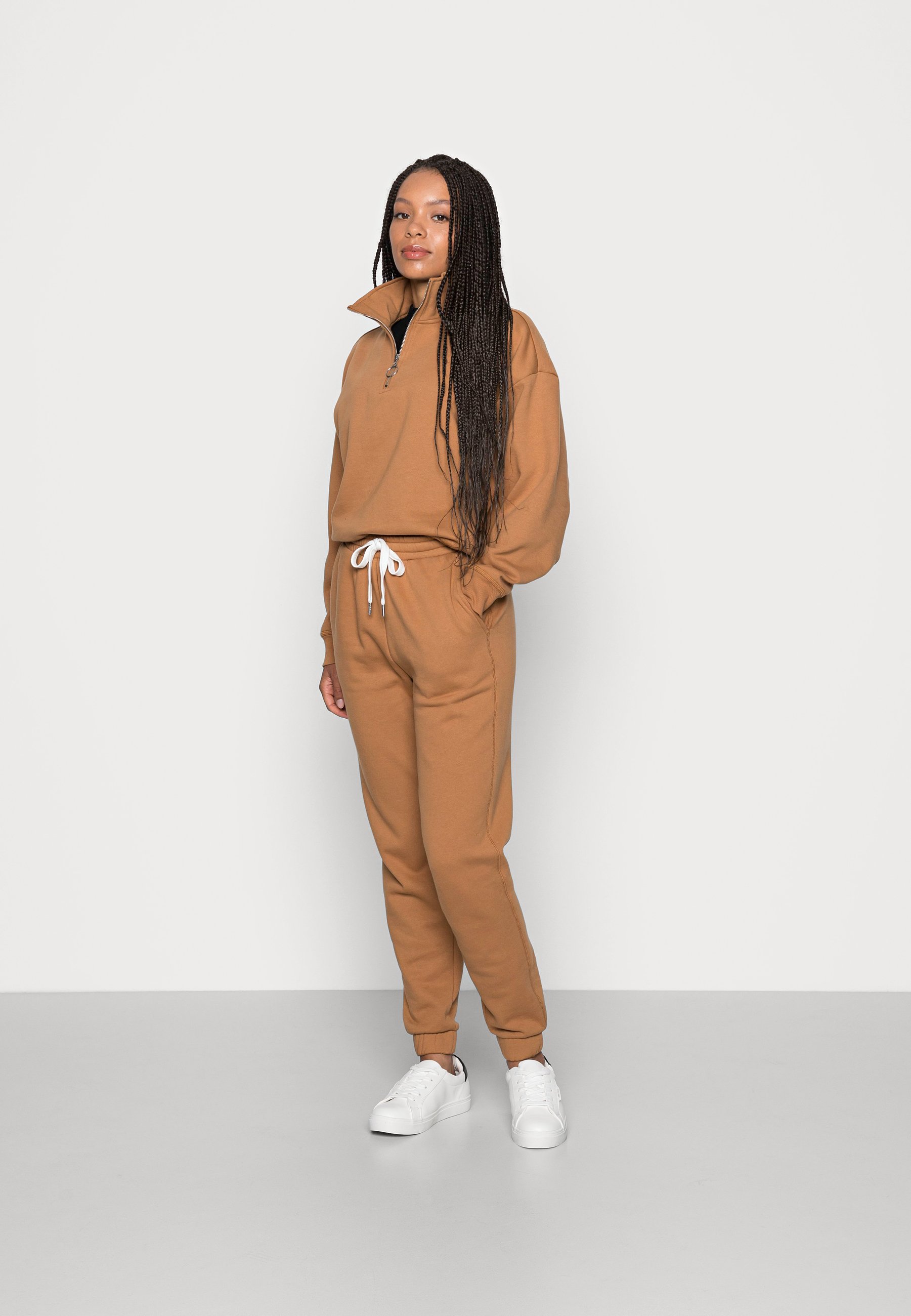 Object Petite OBJKAISA PANT - Tracksuit 