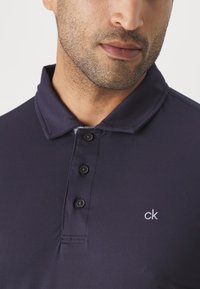 Calvin Klein Golf NEWPORT  - Polokošeľa - navy