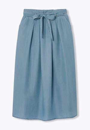 Jupe midi bleu clair avec plis, poches latérales et ceinture à nouer à la taille, en tissu doux.