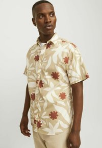 Jack & Jones JORJOSHUA ARUBA SHIRT - Shirt - maple syrup