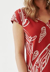 TATUUM Pouzdrové šaty - orange