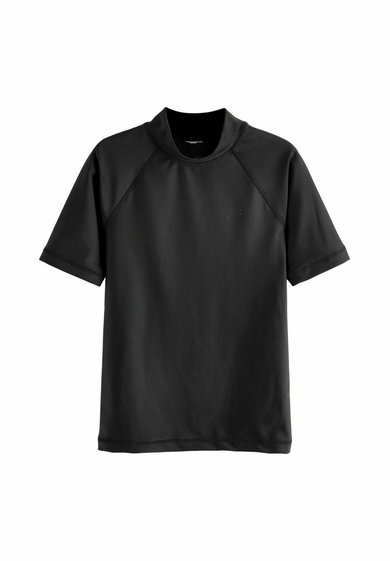 Crna rash guard majica s kratkim rukavima izrađena od glatkog, rastezljivog materijala s visokim ovratnikom i raglan rukavima. Sadrži diskretni logotip na prednjoj strani.