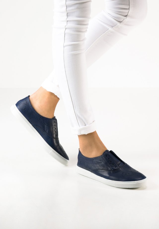 Casual lace-ups - dark blue