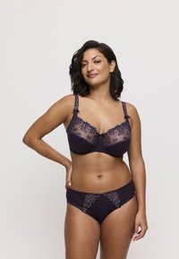 PrimaDonna DEAUVILLE - Alushousut - amethyst gem