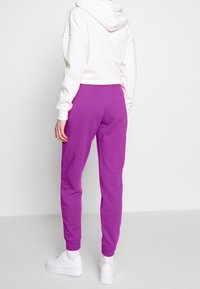 Nike Sportswear Spodnie treningowe