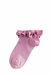 Calzino rosa alla caviglia con bordo di pizzo arricciato, realizzato in morbido materiale a maglia. Presenta una texture liscia e un design della punta arrotondata.