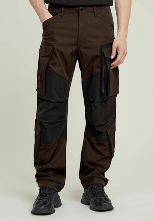 ROVIC ZIP - Cargo trousers - deep brown