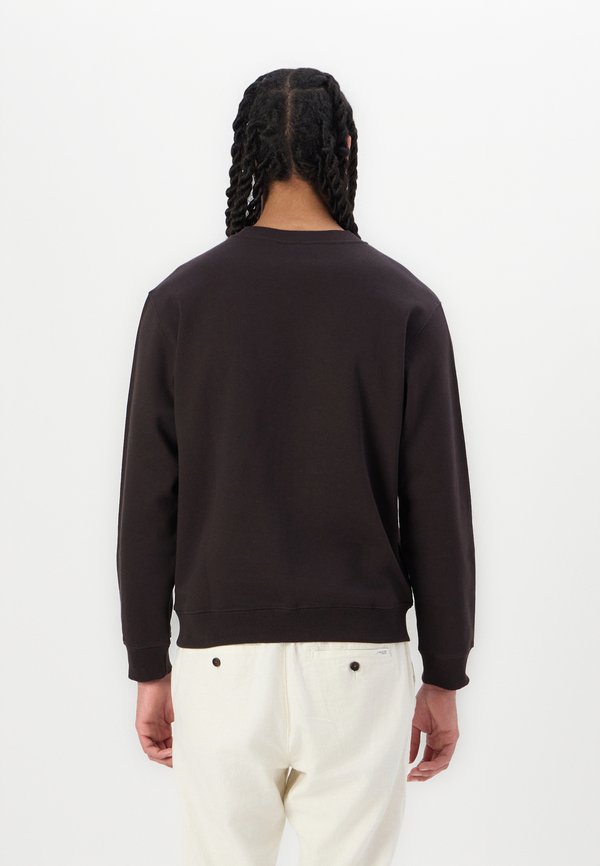 STANDARD  - Sweatshirt4