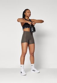 adidas Performance OPTIME RAW CUT HEM - Leggings - shadow olive