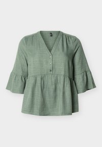 Επιλέχθηκε, laurel wreath