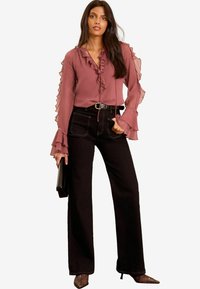 REGULAR FIT - RUFFLE DETAIL - Chemisier - pink