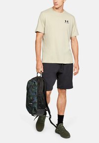 Under Armour - STYLE - T-shirts basic - beige Miniaturebillede 1