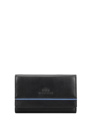 Cartera de cuero negro con una sutil franja azul y logo de la marca en relieve, cerrada y mostrada sobre un fondo blanco.