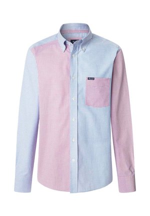 Camicia da uomo con bottoni, caratterizzata da un motivo a quadri blu e rosa, con taschino sul lato sinistro del petto e un design con colletto classico.