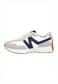 Zapatillas deportivas con parte superior de malla blanca con detalles en gris y azul marino, suela de goma texturizada y diseño de punta redondeada. Incluyen cordones.