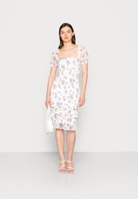 Abercrombie & Fitch BARE DRESS  - Vestido direito - white