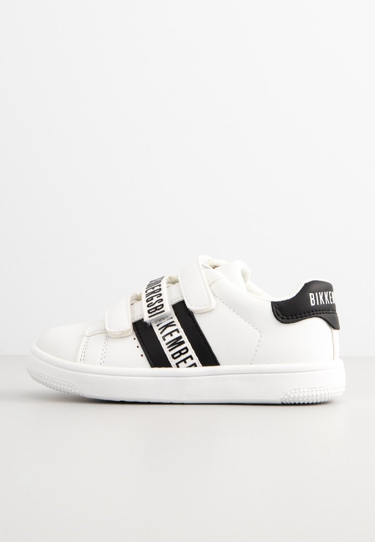 Sneakers low