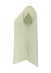 Light green short-sleeve t-shirt made of soft fabric, featuring a relaxed fit and a slightly longer back with side slits.
