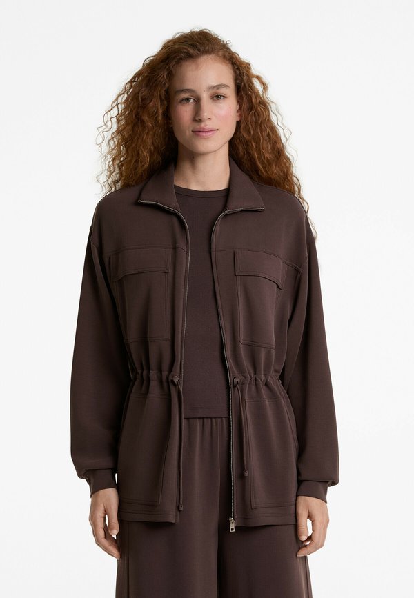 LONG SOFT TOUCH WITH POCKETS - Sweatjacke - dark purple