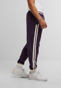 Sergio Tacchini NEW DAMARINDO JOGGING - Treningo apatinė dalis - blackberry cordial gardenia