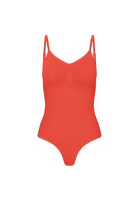 Costum de baie roșu, dintr-o singură piesă, fără mâneci, cu bretele subțiri reglabile și cusături subtile la nivelul bustului.