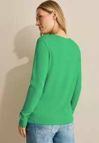 Cecil RUNDHALSPULLOVER - Strickpullover - grün