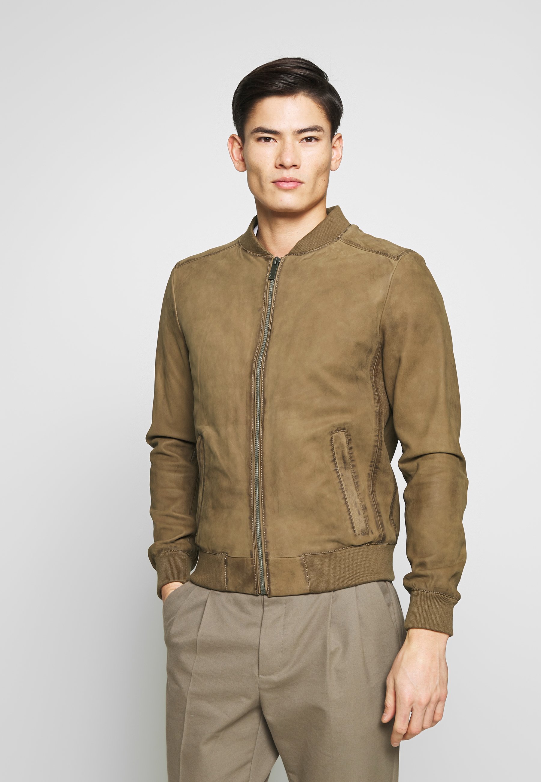 Oakwood DAILY Skinnjakke coffee Zalando.no Editions MR JEAN PAUL JACKET Skinnjakke navy Zalando.no