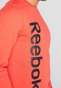 Reebok Sudadera - red