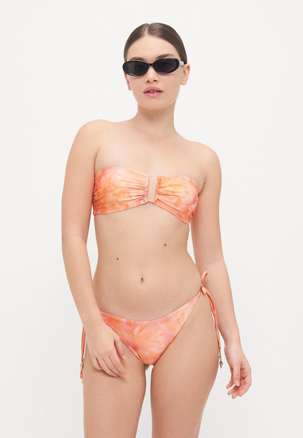 U RING BANDEAU - Bikini top - apricot3