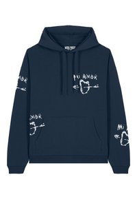 Felpa in cotone blu navy con tasca a marsupio. Presenta testi e motivi grafici bianchi con la scritta "Mi Amor" e design di cuori e frecce sulle maniche.
