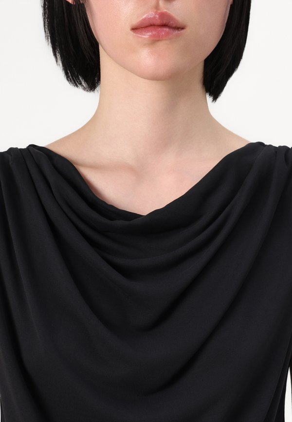 VIMODALA WATERFALL - Basic T-shirt4