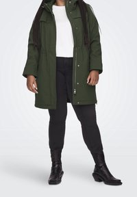 ONLY Carmakoma Parka - dark green