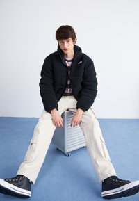 The North Face HIGH PILE JACKET  - Vinterjacka - black