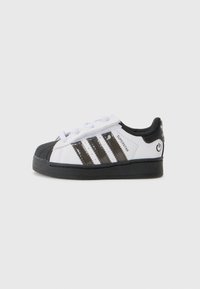 Unselected, white/core black