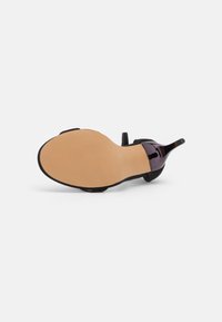 Even&Odd Wide Fit Sandaler - black