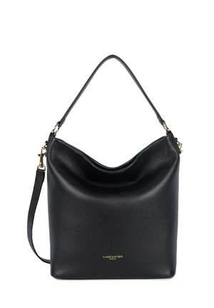 Sac à main en cuir noir avec une anse supérieure simple, une bandoulière amovible et un logo Lancaster Paris doré sur le devant.