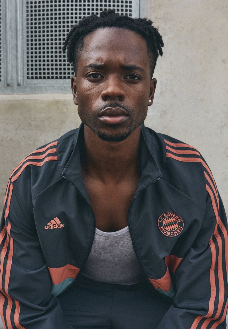 adidas Performance FC BAYERN M�NCHEN SZN TRACK TOP - Squadra - dark grey/hazy emerald