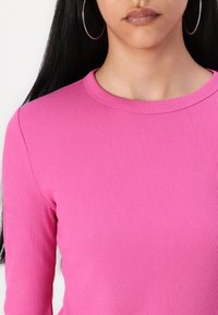 GAP ESSENTIAL - Pikkade varrukatega topp - happy pink