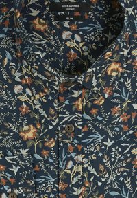 Jack & Jones JPRBLAMONACO PRINT L/S - Vapaa-ajan kauluspaita - navy blazer