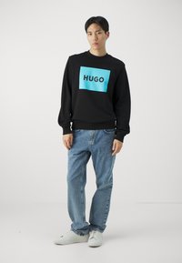 HUGO DURAGOL - Bluză de molton - black