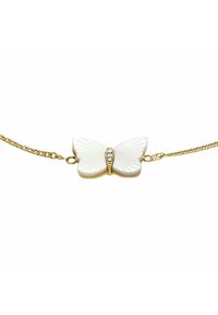 Halskette aus goldfarbenem Metall mit einem weißen Schmetterling-Anhänger, der strukturierte Flügel und eine zentrale Reihe aus drei klaren Strasssteinen aufweist.