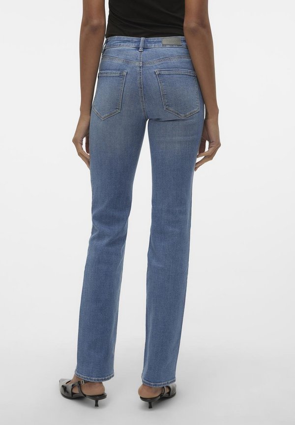 VMFLASH - Straight leg jeans3