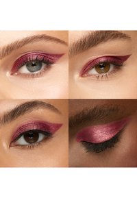 Nærbilder av fire øyne med dristig, metallisk burgunder eyeliner. Ulike hudtoner og øyenfarger vises med distinkte vingeformede design.