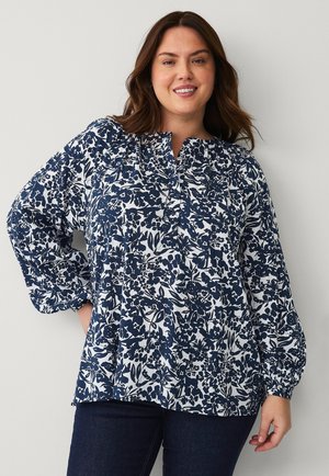BLUSE MIT BALLONÄRMELN - Blusenkleid - weiß mit blauen blüten