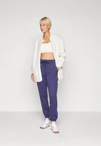 Fabletics COZY GO TO SWEATPANT - Jogginghose - deep navy