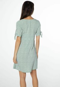 Protest PRTGARACHINE - Abito a camicia - glass bottlegreen